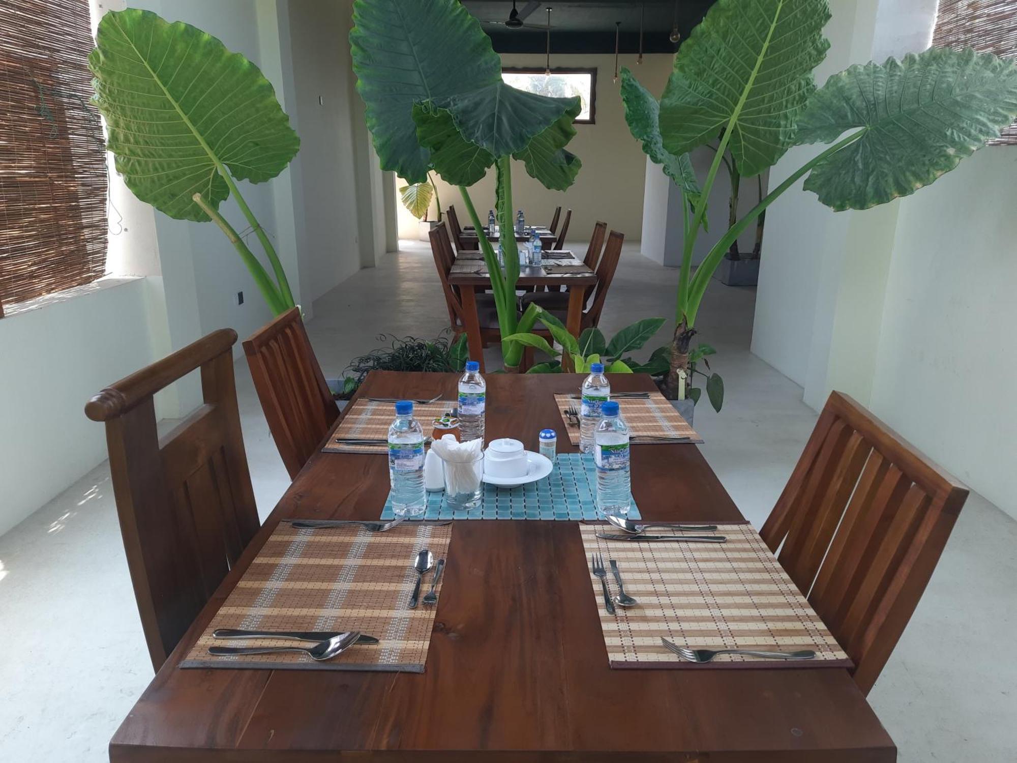 Spicepeek Boutique Hotel Cmb Airport Katunayaka Bagian luar foto