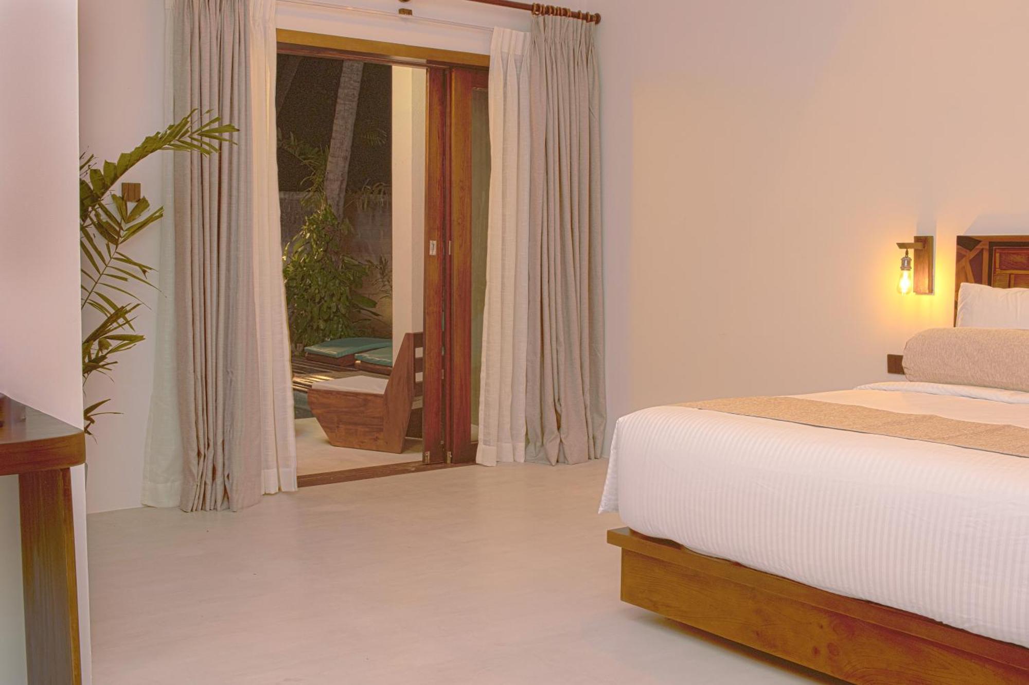 Spicepeek Boutique Hotel Cmb Airport Katunayaka Bagian luar foto