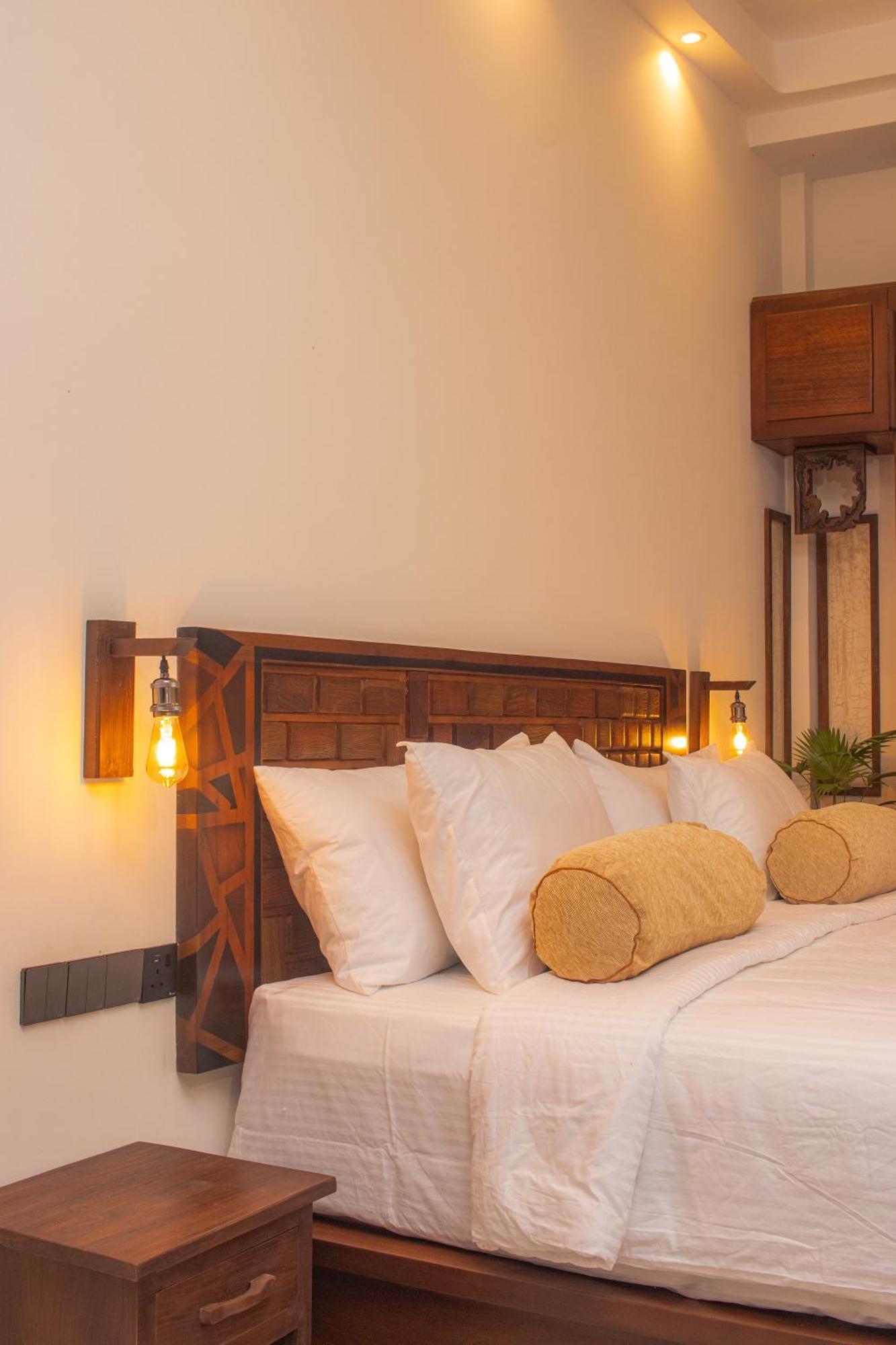 Spicepeek Boutique Hotel Cmb Airport Katunayaka Bagian luar foto